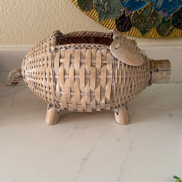 Vintage Pig Basket Planter - Picture 2 of 10